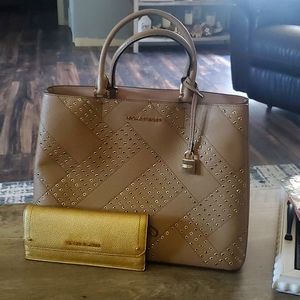 Micheal Kors purse and Wallet